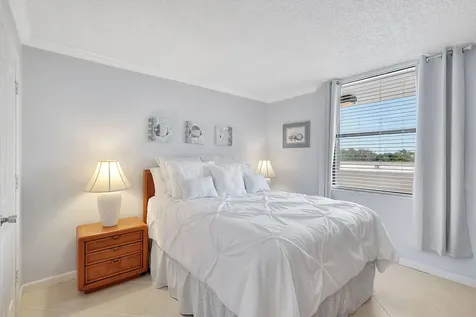 5059 N Highway A1a Hutchinson Island FL 34949
