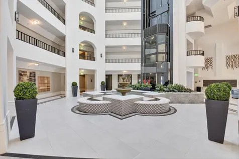 100 Se 5th Avenue Boca Raton FL 33432
