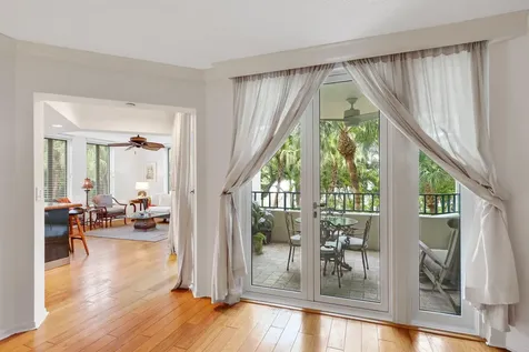 100 Se 5th Avenue Boca Raton FL 33432