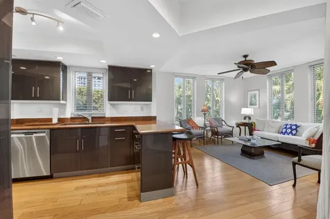 100 Se 5th Avenue Boca Raton FL 33432