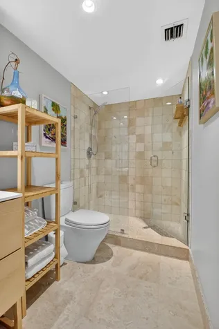 100 Se 5th Avenue Boca Raton FL 33432