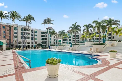 100 Se 5th Avenue Boca Raton FL 33432