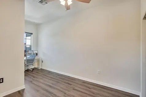 2374 Post St, Street Palm Springs FL 33406