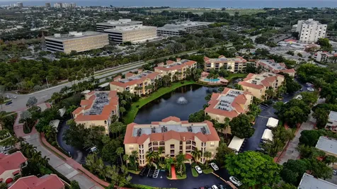 300 Uno Lago Drive Juno Beach FL 33408