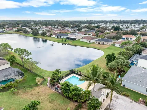 110 65th Avenue Bradenton FL 34203