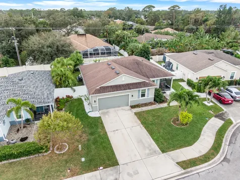 110 65th Avenue Bradenton FL 34203