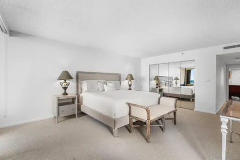 5070 N Ocean Drive Singer Island FL 33404
