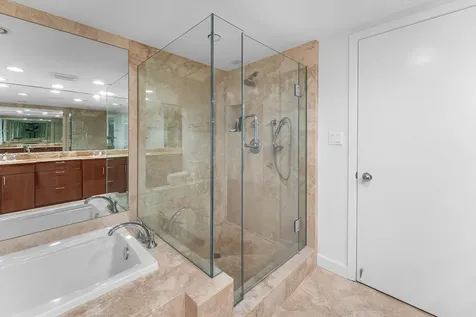 5070 N Ocean Drive Singer Island FL 33404