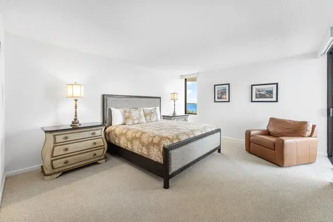 5070 N Ocean Drive Singer Island FL 33404