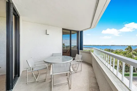 5070 N Ocean Drive Singer Island FL 33404