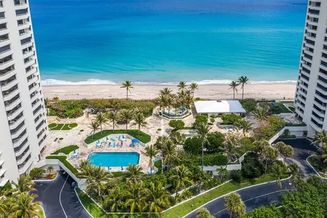 5070 N Ocean Drive Singer Island FL 33404
