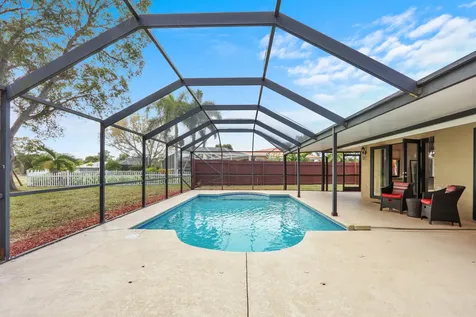 3060 Se Darien Road Port Saint Lucie FL 34952