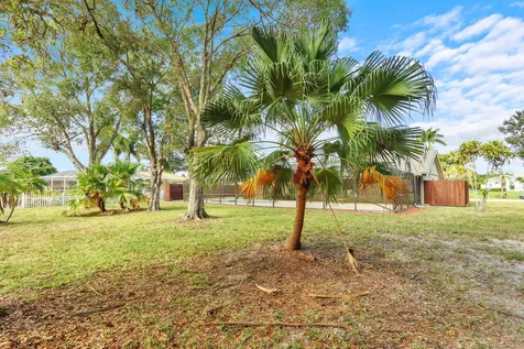3060 Se Darien Road Port Saint Lucie FL 34952