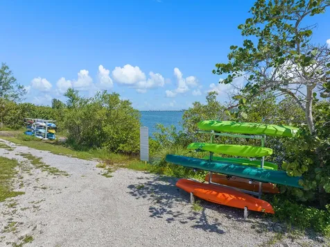 8346 Pequod Avenue Vero Beach FL 32967