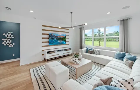 8346 Pequod Avenue Vero Beach FL 32967