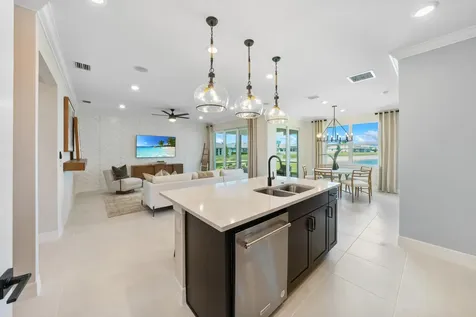 8436 Pequod Avenue Vero Beach FL 32960