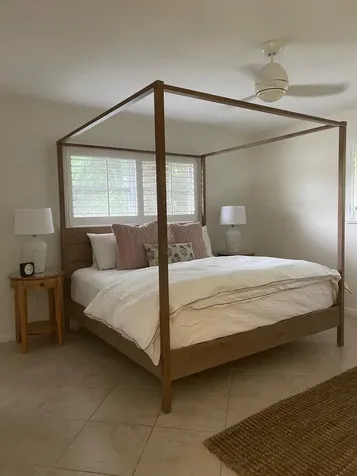 1202 Palm Trail Delray Beach FL 33483