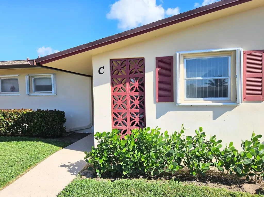 2950 Crosley Drive West Palm Beach FL 33415