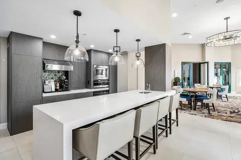 100 Se 5th Avenue Boca Raton FL 33432