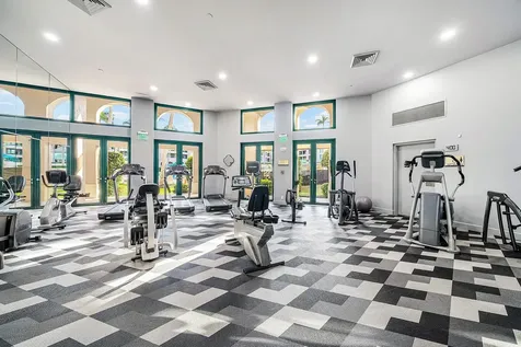 100 Se 5th Avenue Boca Raton FL 33432