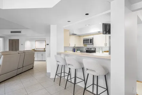 100 Se 5th Avenue Boca Raton FL 33432