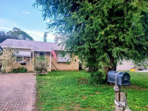 4610 Arlette Court Lake Worth FL 33461