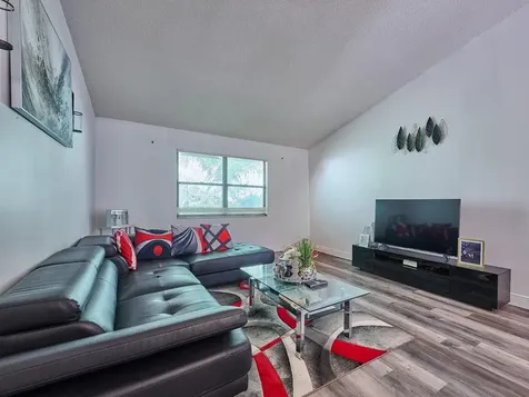 498 Iron Forge Court Court Royal Palm Beach FL 33411