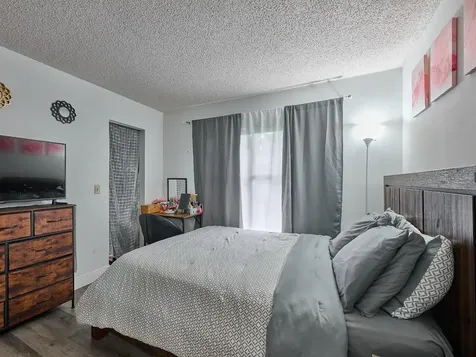 498 Iron Forge Court Court Royal Palm Beach FL 33411