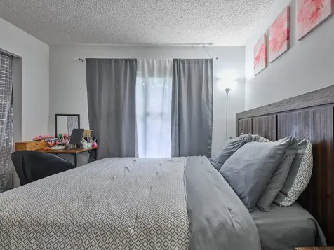498 Iron Forge Court Court Royal Palm Beach FL 33411