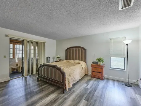 498 Iron Forge Court Court Royal Palm Beach FL 33411