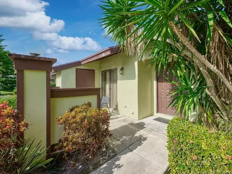 498 Iron Forge Court Court Royal Palm Beach FL 33411