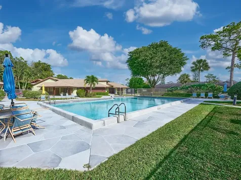 498 Iron Forge Court Court Royal Palm Beach FL 33411