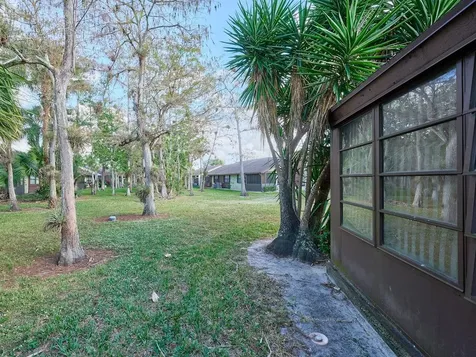 498 Iron Forge Court Court Royal Palm Beach FL 33411