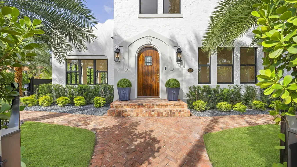 501 38th Street West Palm Beach FL 33407