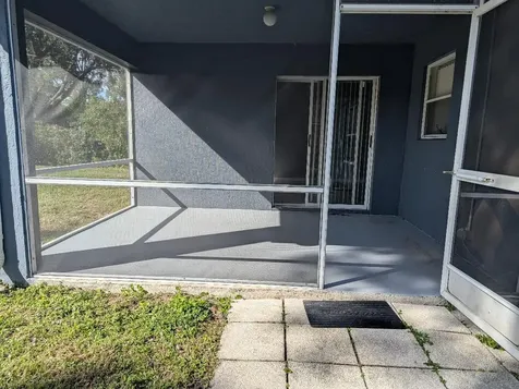 1122 SE Puritan Lane Port Saint Lucie FL 34983