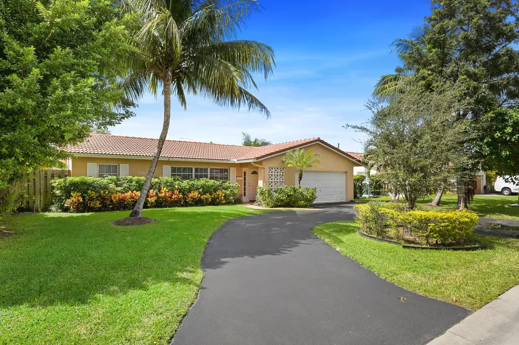 3670 Nw 78th Lane Coral Springs FL 33065