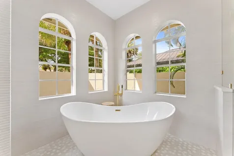 1100 Sw 21st Avenue Boca Raton FL 33486