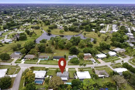 435 Ne Solida Circle Port Saint Lucie FL 34953