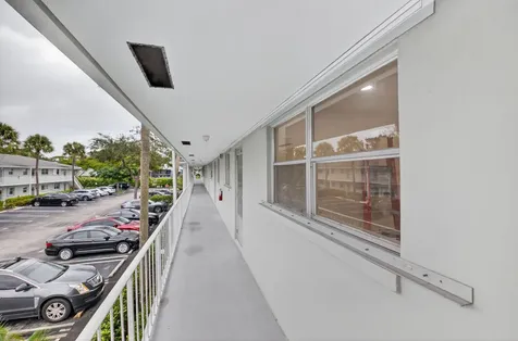 2340 Sw 22 Avenue Delray Beach FL 33445