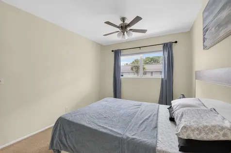 2340 Sw 22 Avenue Delray Beach FL 33445