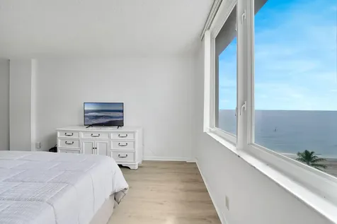 3215 S Ocean Boulevard Highland Beach FL 33487