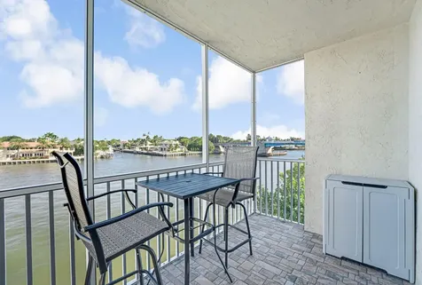 646 Snug Harbor Drive Boynton Beach FL 33435