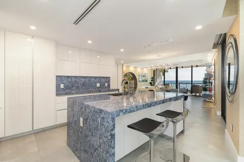 106 Inlet Way Palm Beach Shores FL 33404