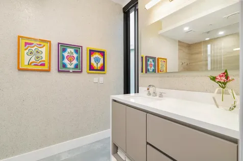 106 Inlet Way Palm Beach Shores FL 33404