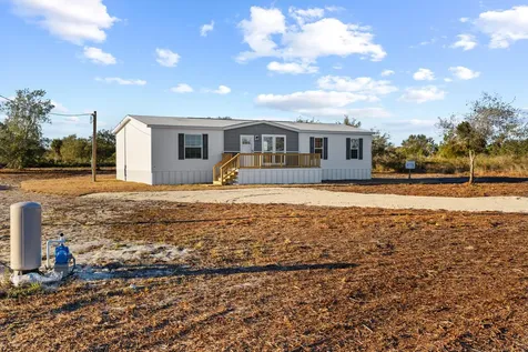 17026 Nw 300th Street Okeechobee FL 34972