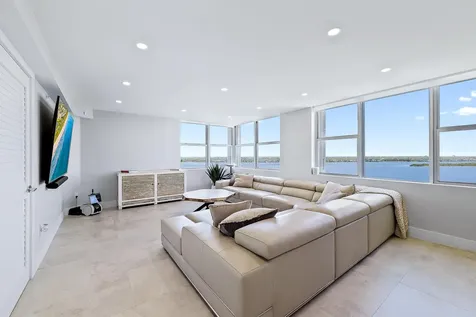 5200 N Ocean Drive Singer Island FL 33404