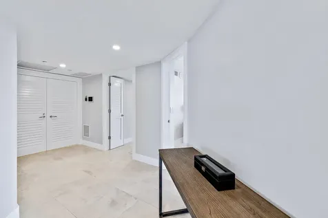 5200 N Ocean Drive Singer Island FL 33404