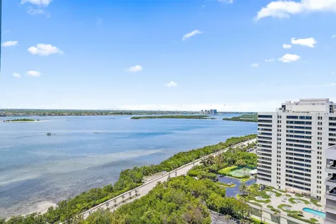 5200 N Ocean Drive Singer Island FL 33404