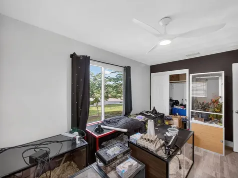 3142 Sw Bridge Street Port Saint Lucie FL 34953