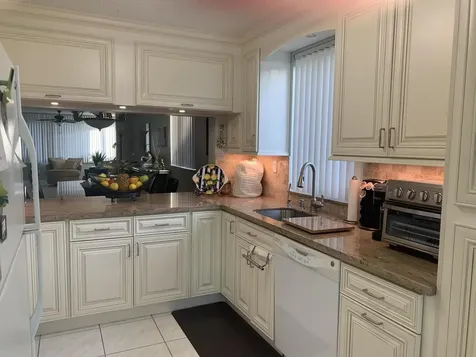 7216 S Devon Drive Tamarac FL 33321